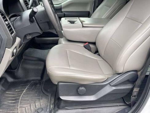 Used 2022 Ford F250 XL w/ Power Equipment Group AWD/4WD image 7