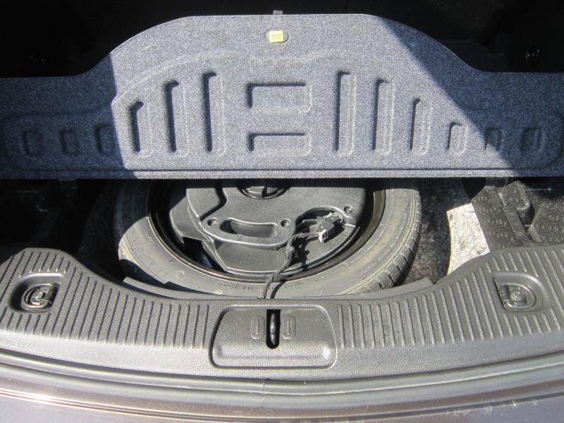 Used 2015 Buick Encore FWD image 33