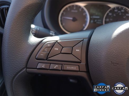 Certified 2025 Nissan Kicks Play S image 25