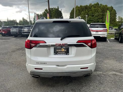 Used 2018 GMC Acadia Denali w/ Technology Package FWD image 6