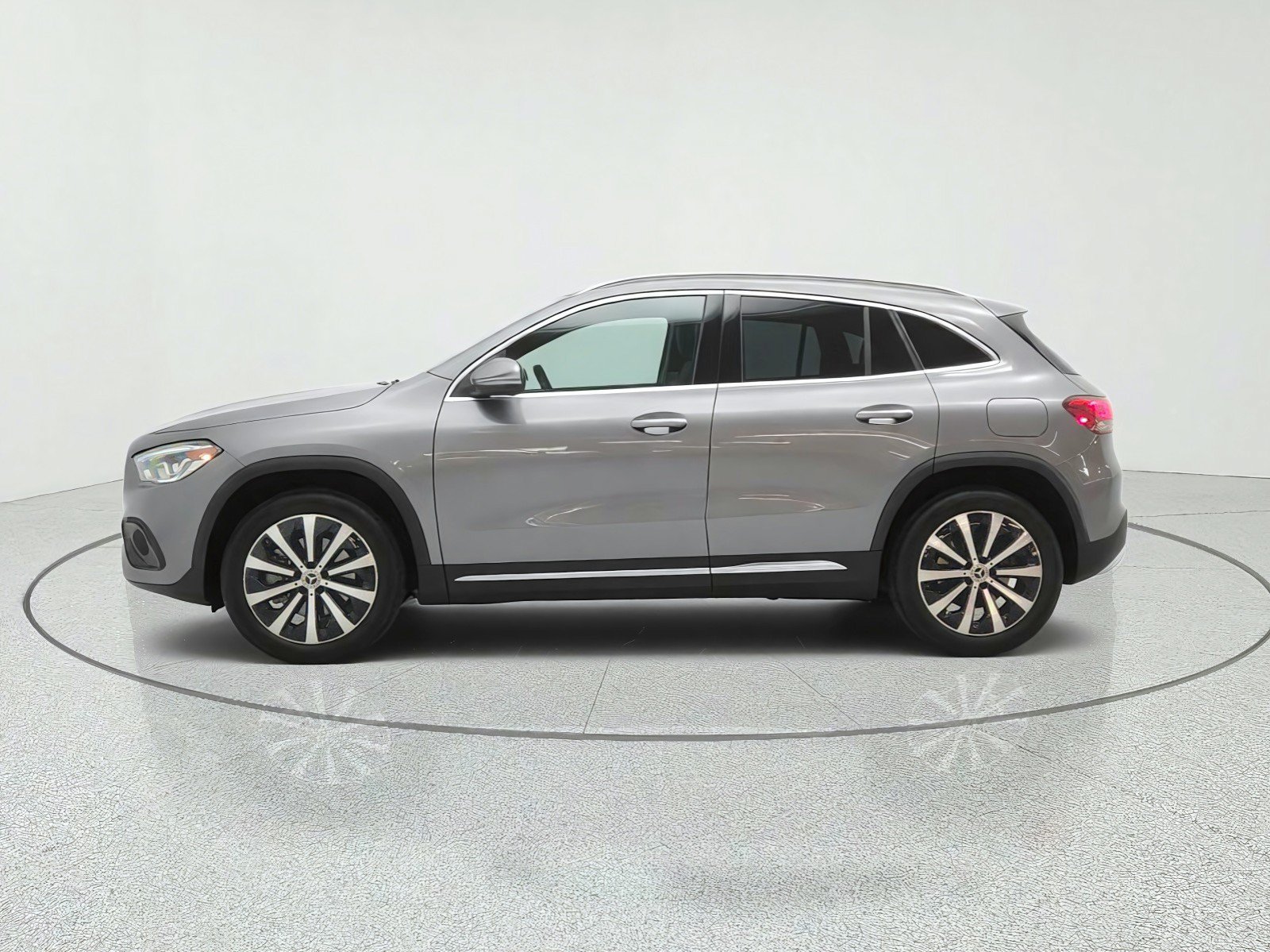 Used 2023 Mercedes-Benz GLA 250 image 8