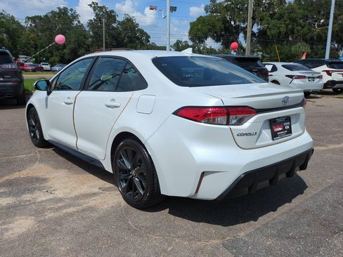 Used 2026 Toyota Corolla SE FWD image 7