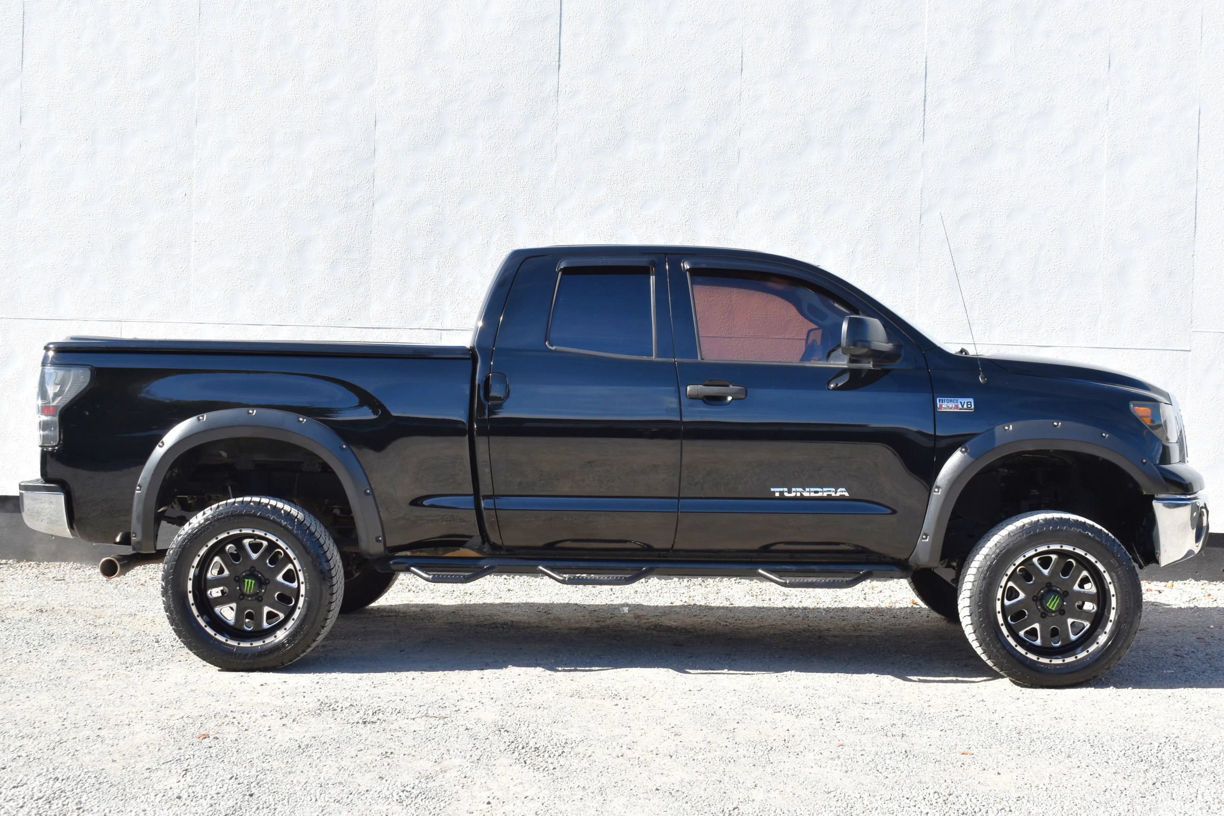 Used 2010 Toyota Tundra 4x4 Double Cab image 6