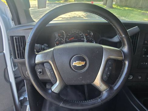 Used 2019 Chevrolet Express 2500 Extended w/ Driver Convenience Package RWD image 24
