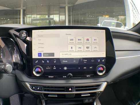 Used 2024 Lexus RX 350 w/ Convenience Package image 16