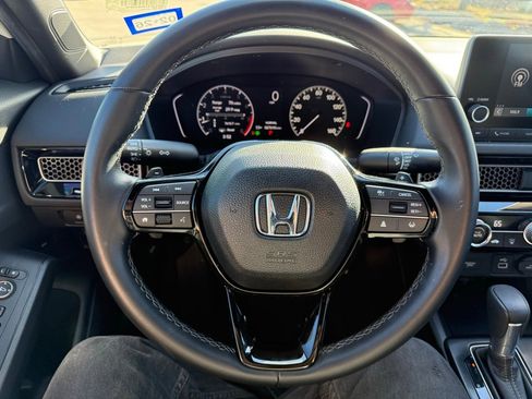 Used 2024 Honda Civic Sport image 11