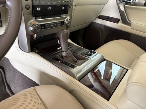 Used 2019 Lexus GX 460 Premium w/ Premium Package AWD/4WD image 21