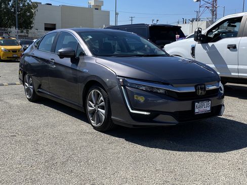 Used 2021 Honda Clarity Plug-In Hybrid image 4