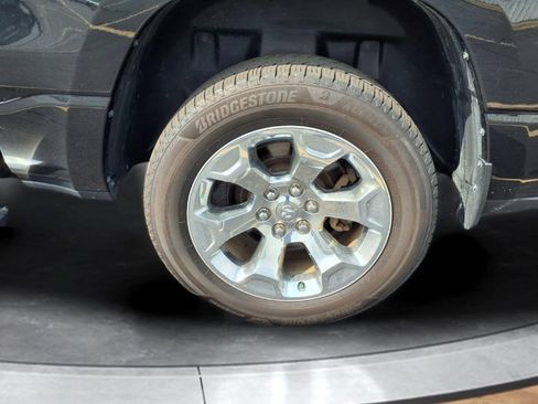 Used 2021 RAM 1500 Big Horn AWD/4WD image 18