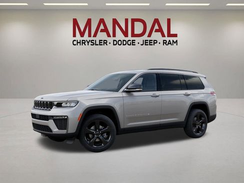 New 2026 Jeep Grand Cherokee L Limited AWD/4WD image 2
