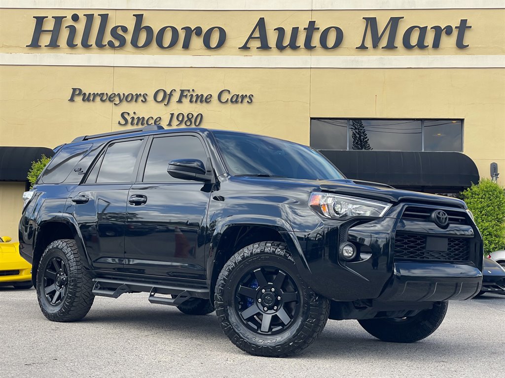 Used 2021 Toyota 4Runner TRD Off-Road AWD/4WD image 1