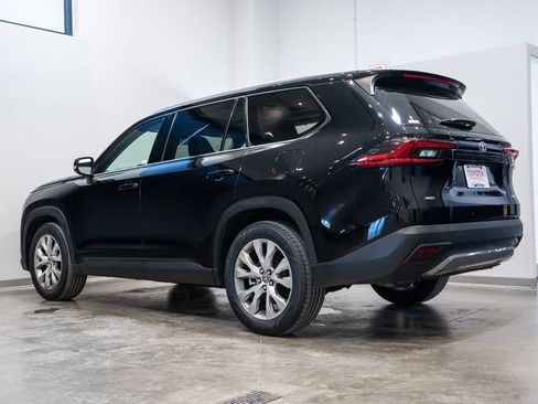 Certified 2025 Toyota Grand Highlander AWD image 7