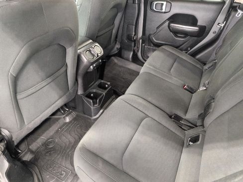 Used 2020 Jeep Gladiator Sport w/ Quick Order Package 24S AWD/4WD image 23