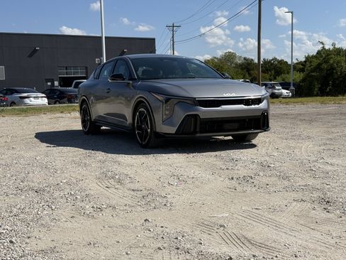 Used 2025 Kia K4 EX FWD image 3