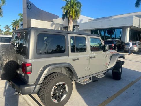 Used 2020 Jeep Wrangler Unlimited Rubicon AWD/4WD image 12