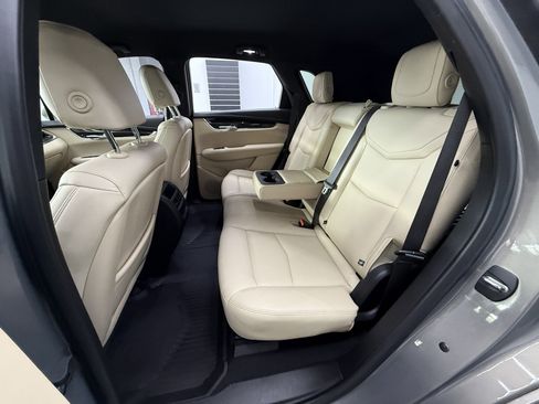 Used 2019 Cadillac XT5 AWD image 23