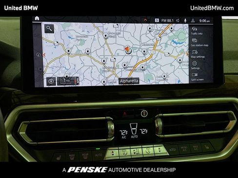 Used 2024 BMW X3 sDrive30i w/ Premium Package image 10