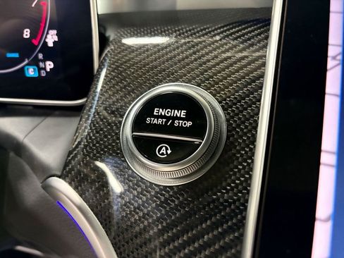 Used 2024 Mercedes-Benz GLC 43 AMG GLC 43 AMG w/ Driver Assistance Package image 17