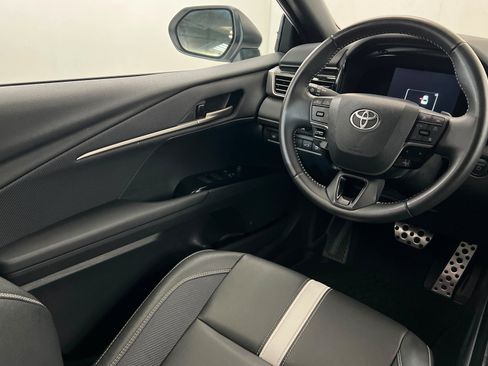 Used 2025 Toyota Camry SE w/ Multimedia Upgrade Package FWD image 12