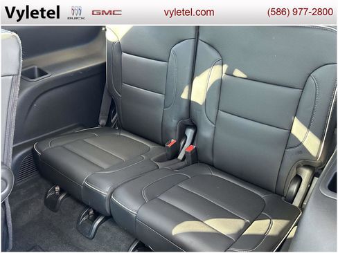 Certified 2023 GMC Acadia Denali w/ Denali Ultimate Package image 10