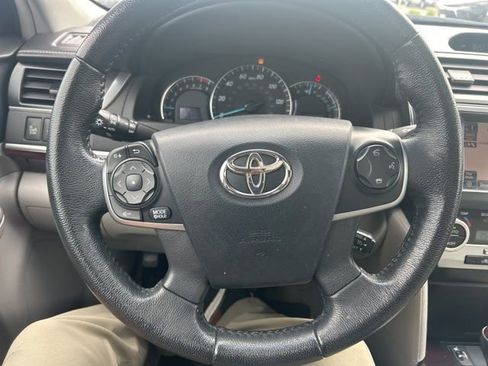 Used 2012 Toyota Camry XLE FWD image 13