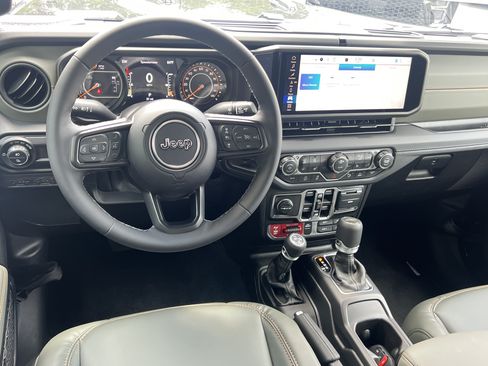 New 2026 Jeep Gladiator Mojave AWD/4WD image 22