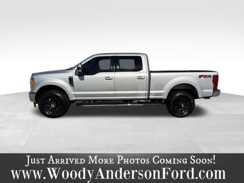 Used 2017 Ford F250 Lariat w/ Lariat Ultimate Package image 3