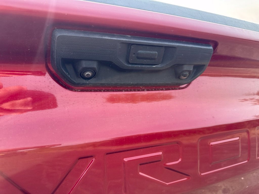 Used 2023 Chevrolet Silverado 1500 RST AWD/4WD image 15