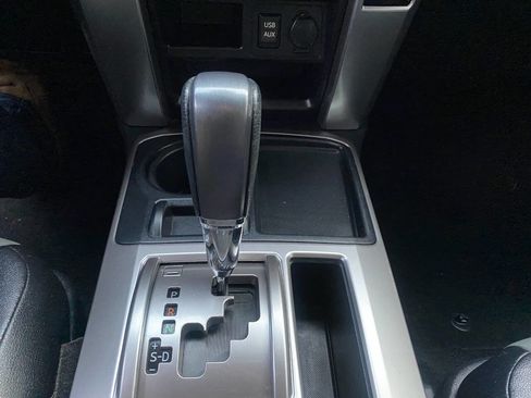 Used 2017 Toyota 4Runner SR5 Premium image 32