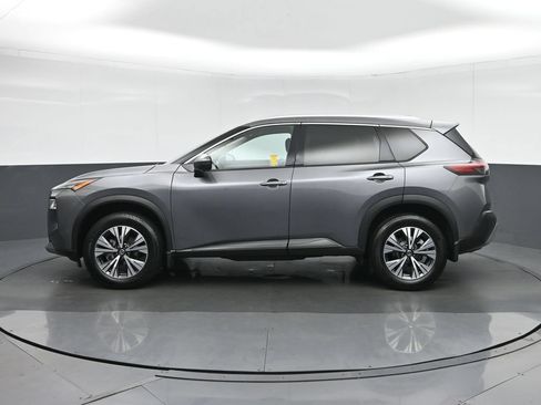 Used 2021 Nissan Rogue SV w/ Premium Package AWD/4WD image 4