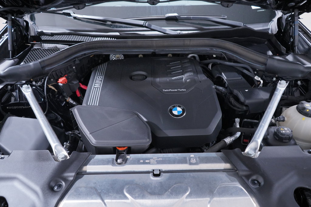 Used 2024 BMW X3 xDrive30i w/ M Sport Package AWD/4WD image 27