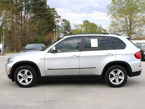 Used 2012 BMW X5 xDrive35d image 4