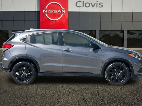 Used 2022 Honda HR-V Sport image 9