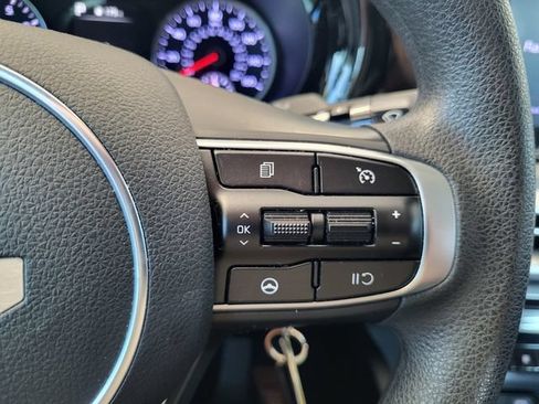 Certified 2022 Kia K5 LX FWD image 17