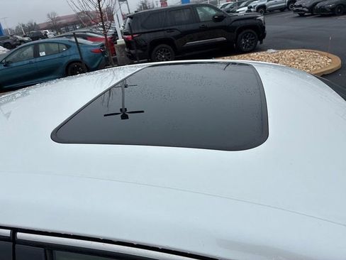 Used 2017 Lexus IS 300 AWD w/ Premium Package image 16