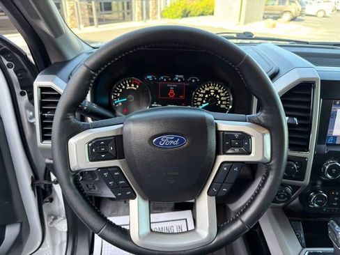 Used 2019 Ford F150 Lariat w/ FX4 Off-Road Package AWD/4WD image 16
