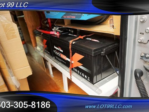 Used 2012 Ford E-350 and Econoline 350 XLT image 19