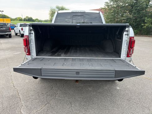 Used 2018 Ford F150 Raptor w/ Equipment Group 802A Luxury AWD/4WD image 27