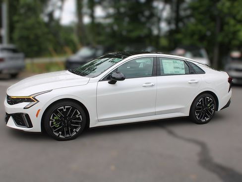 New 2026 Kia K5 GT FWD image 4