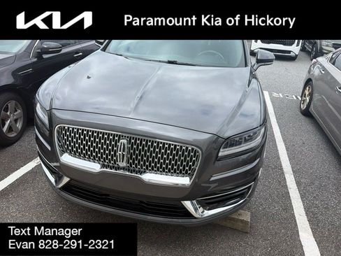 Used 2019 Lincoln Nautilus Reserve FWD image 1