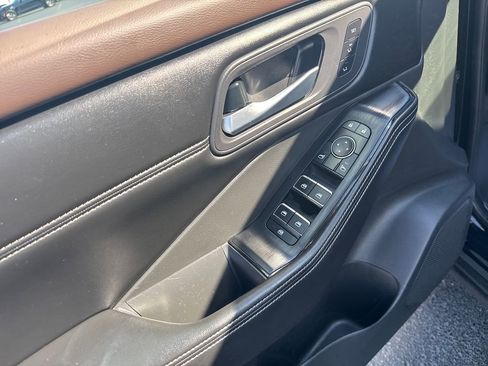 Used 2023 Nissan Rogue SL w/ SL Premium Package FWD image 23