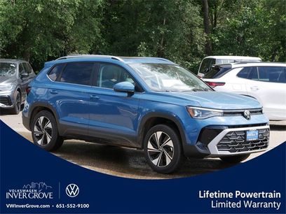 New 2025 Volkswagen Taos SE