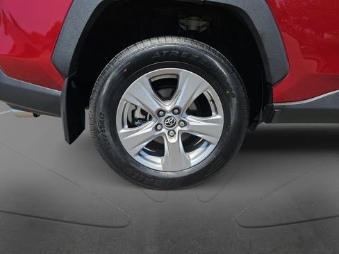 Used 2024 Toyota RAV4 XLE w/ Convenience Package FWD image 28