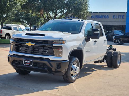 New 2026 Chevrolet Silverado 3500 W/T w/ WT Convenience Package image 10