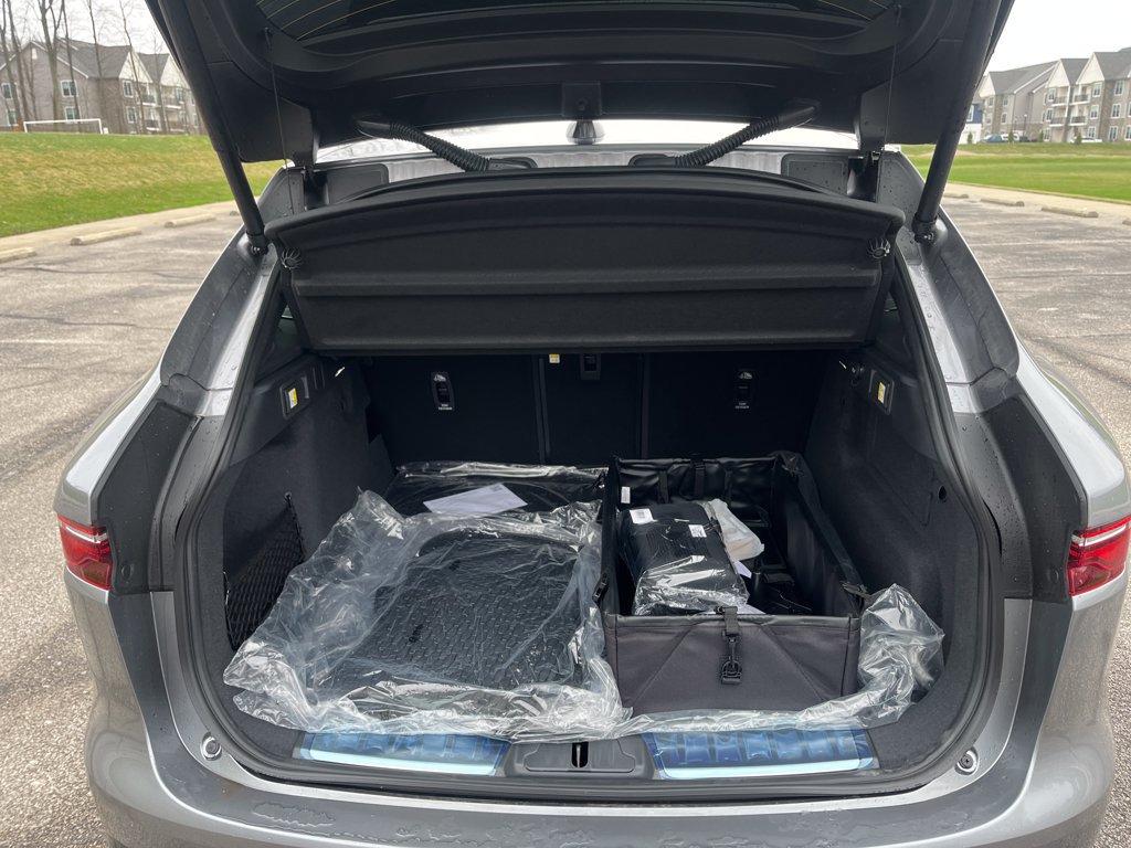 New 2026 Jaguar F-PACE R-Dynamic S AWD/4WD image 18