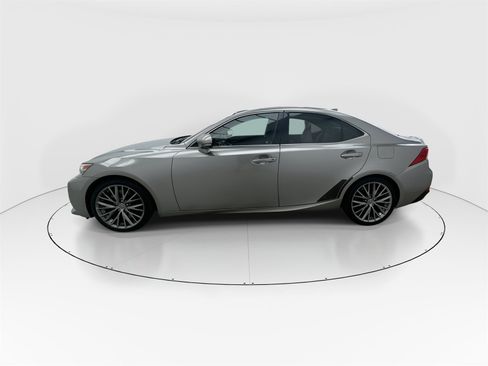 Used 2016 Lexus IS 200t image 5