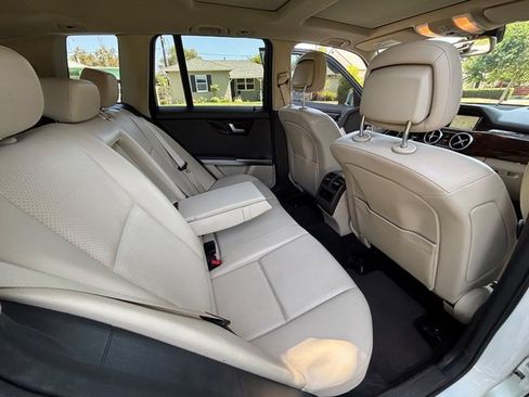 Used 2014 Mercedes-Benz GLK 350 4MATIC image 36