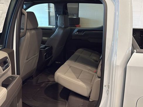 New 2026 GMC Sierra 1500 SLT w/ SLT Premium Plus Package image 18