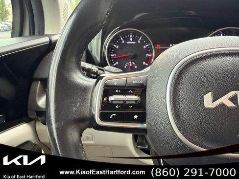 Used 2022 Kia Carnival SX FWD image 31