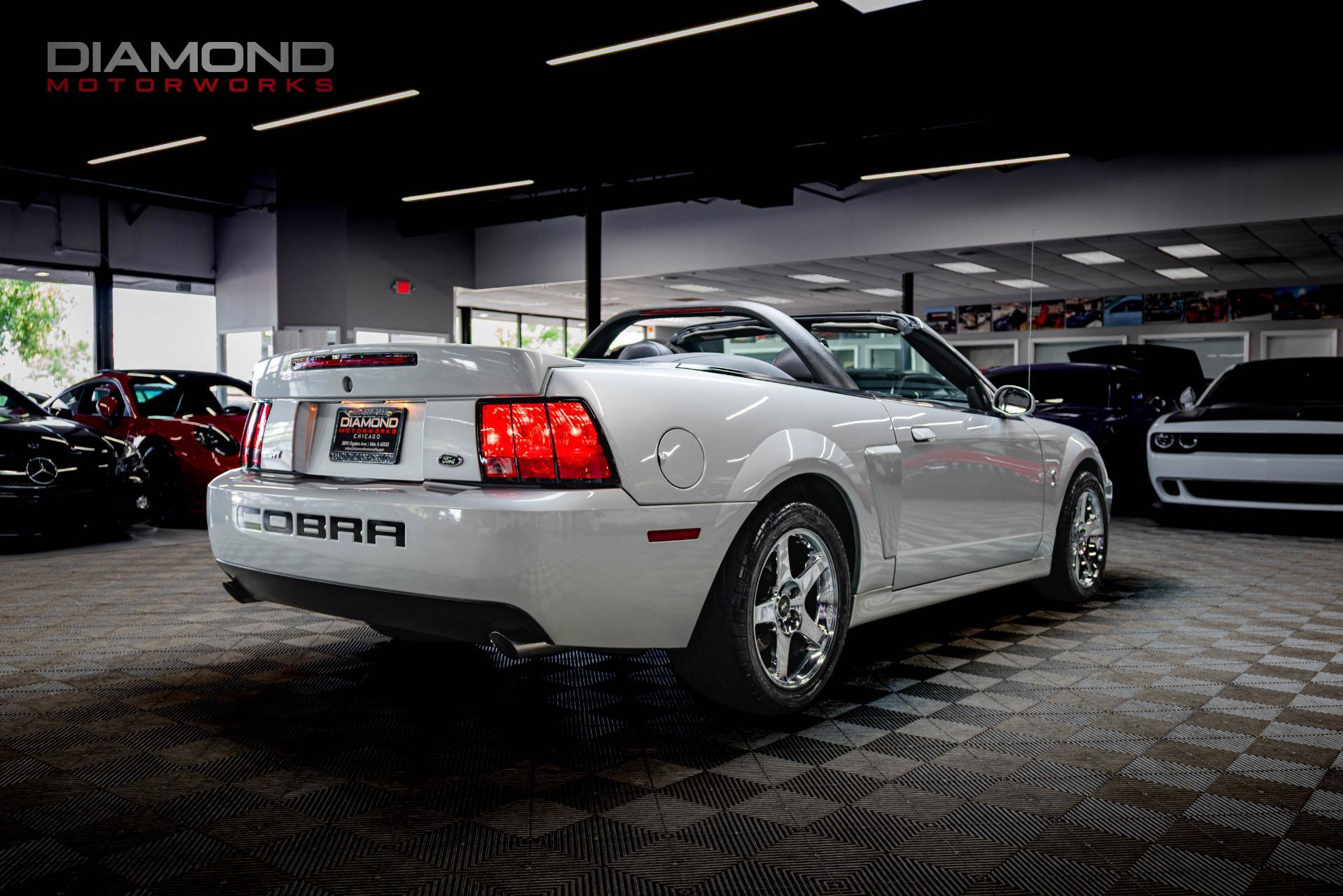 Used 2004 Ford Mustang Cobra RWD image 22